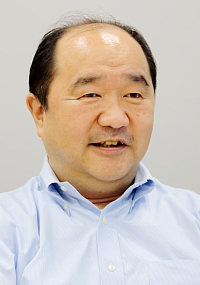 カルビー 執行役員 情報システム本部長 小室様